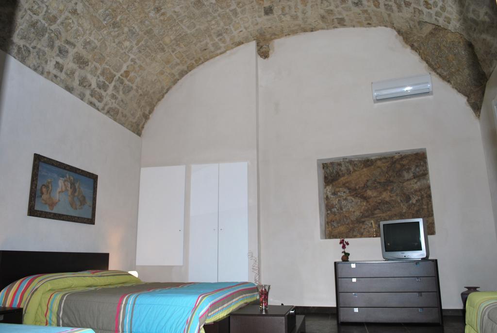Casa Vacanze A Truatura Ragusa Habitación foto